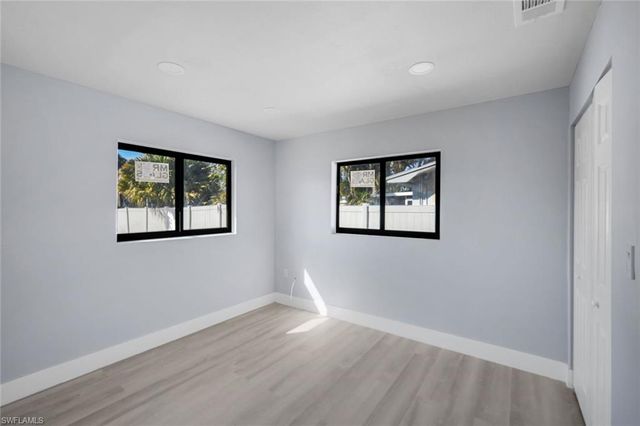 1389 Pine AVE, North Fort Myers, FL 33917