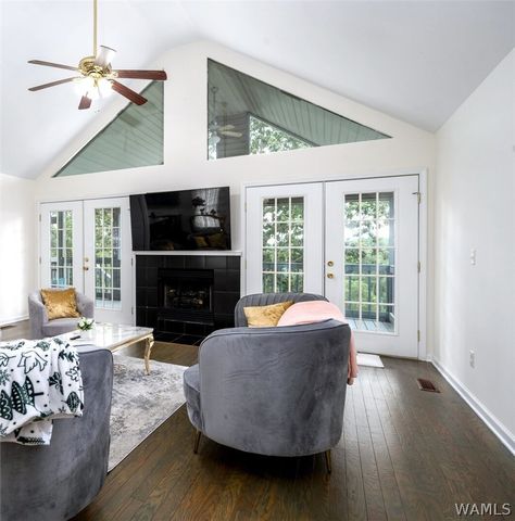 17020 Stonecliff, Northport, AL 35475