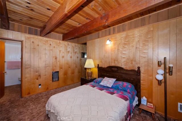 695 Arth Drive, Crestline, CA 92325