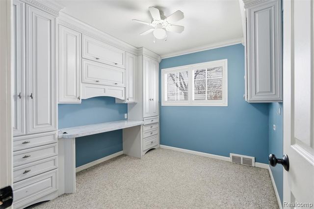 25791 Cunningham Avenue, Warren, MI 48091