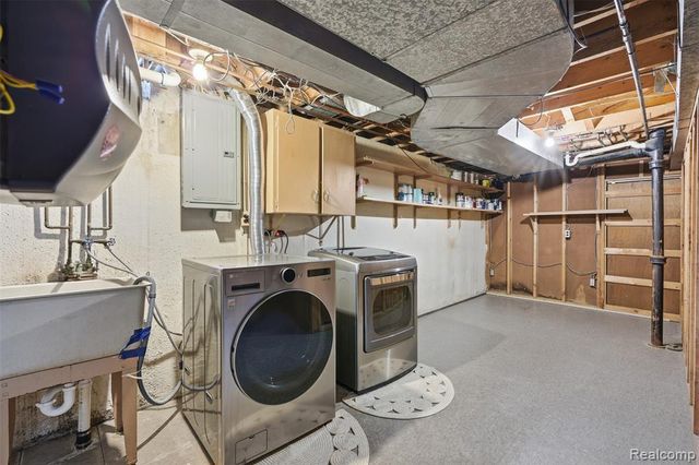 25791 Cunningham Avenue, Warren, MI 48091