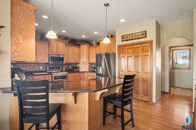 25558 472nd Ave Avenue, Renner, SD 57055