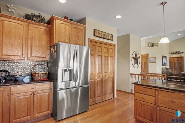 25558 472nd Ave Avenue, Renner, SD 57055