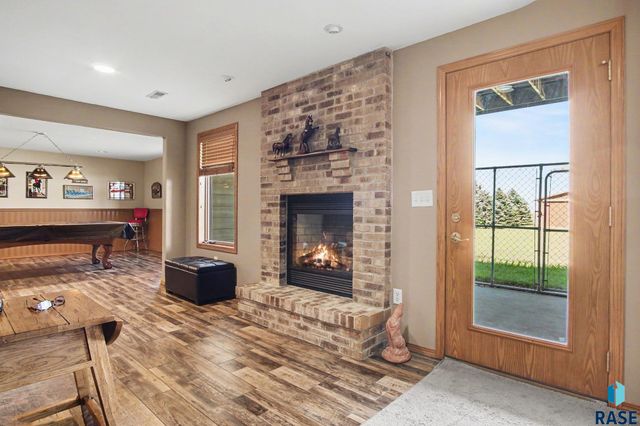 25558 472nd Ave Avenue, Renner, SD 57055