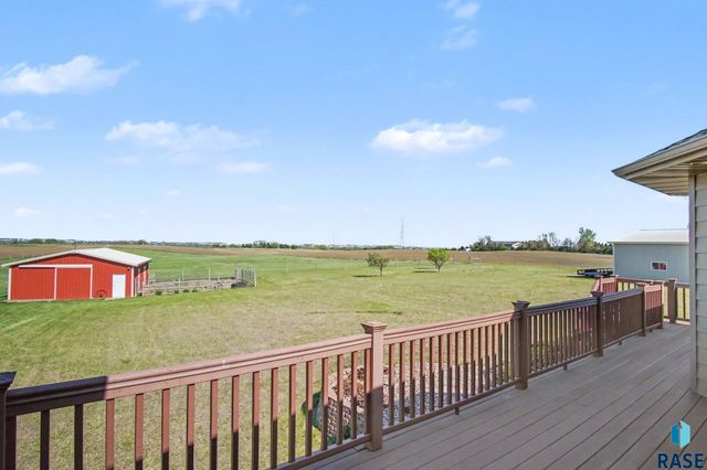 25558 472nd Ave Avenue, Renner, SD 57055