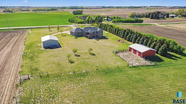 25558 472nd Ave Avenue, Renner, SD 57055