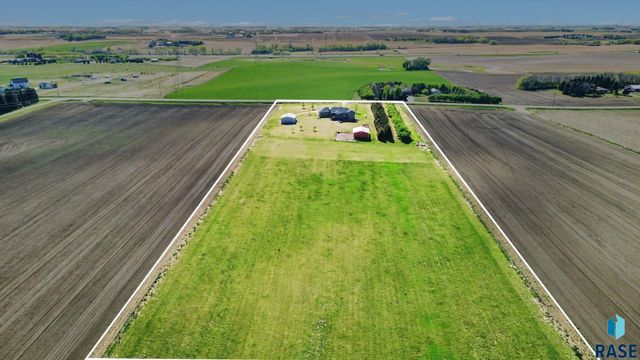 25558 472nd Ave Avenue, Renner, SD 57055