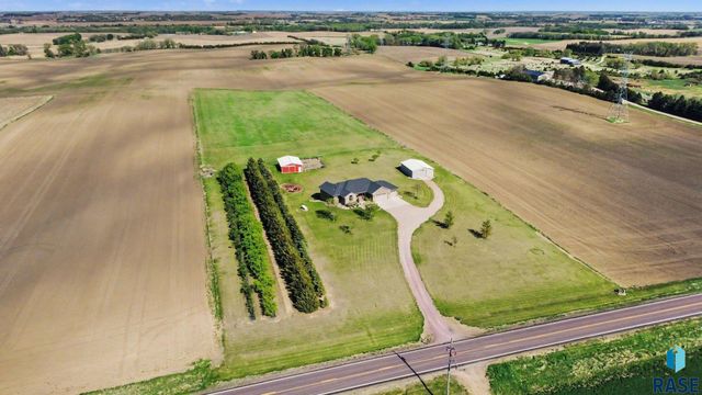25558 472nd Ave Avenue, Renner, SD 57055