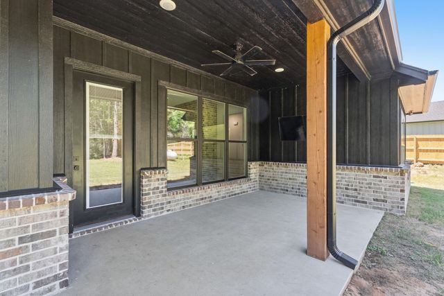 18293 CR 295, Arp, TX 75750