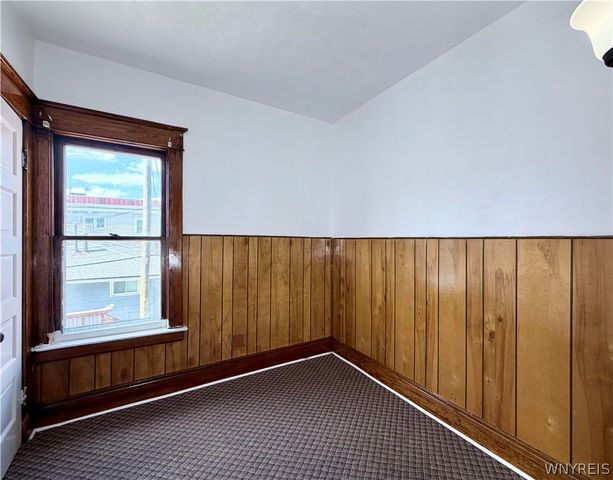 16 Victory Avenue, Lackawanna, NY 14218