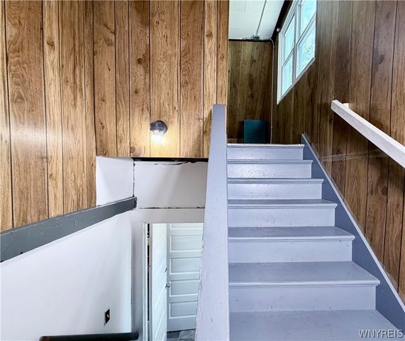 16 Victory Avenue, Lackawanna, NY 14218