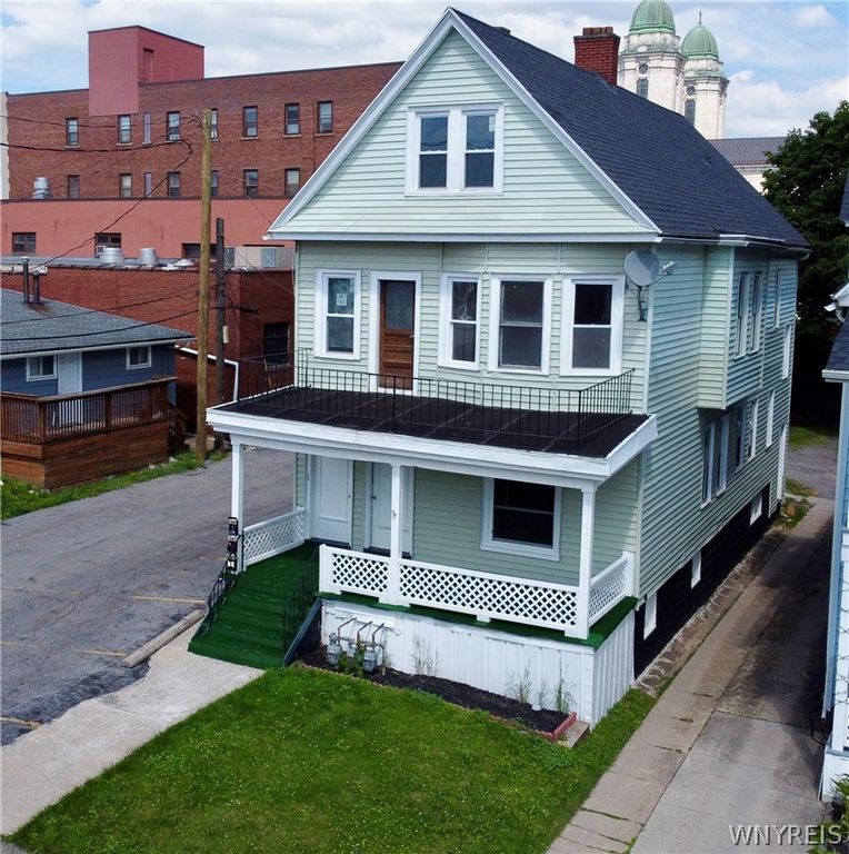 16 Victory Avenue, Lackawanna, NY 14218