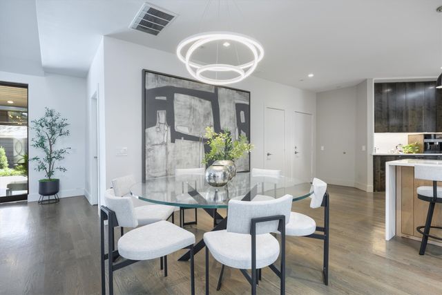 5814 Flintshire Lane, Dallas, TX 75252