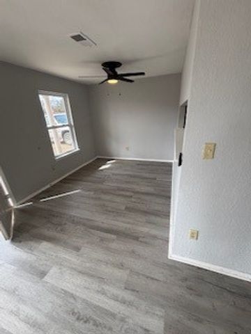 32 Cypress Avenue, Clarksville, AR 72830