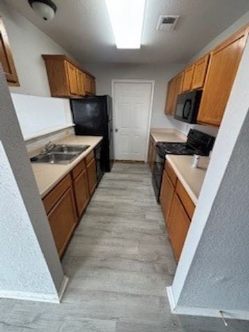 32 Cypress Avenue, Clarksville, AR 72830