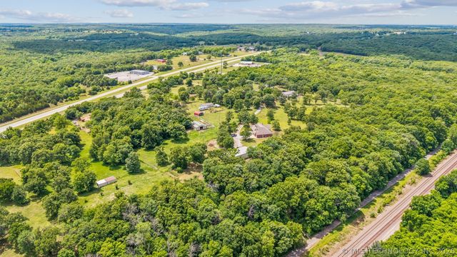 18725 W Highway 51 Street, Sand Springs, OK 74063