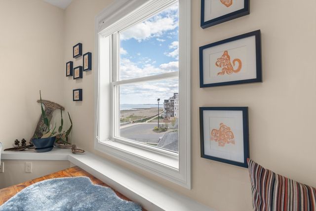 70 Moore St PH, Winthrop, MA 02152