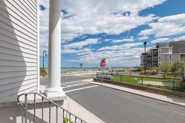 70 Moore St PH, Winthrop, MA 02152