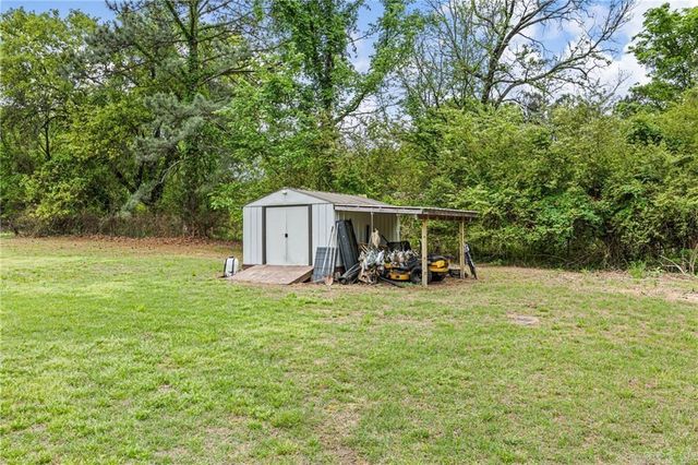 123 Lower McGuire Loop, Russellville, AR 72802