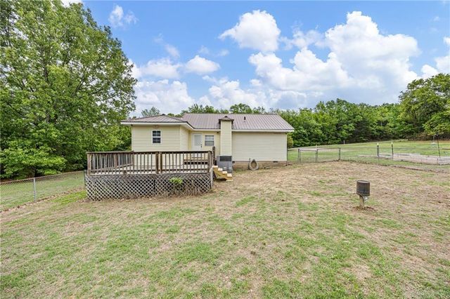 123 Lower McGuire Loop, Russellville, AR 72802