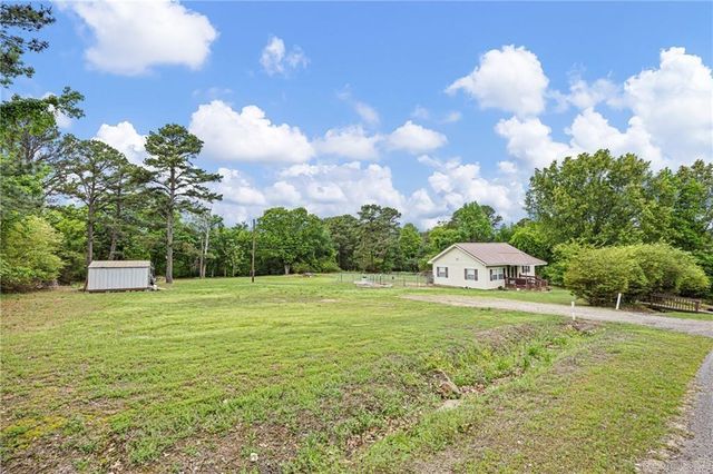 123 Lower McGuire Loop, Russellville, AR 72802