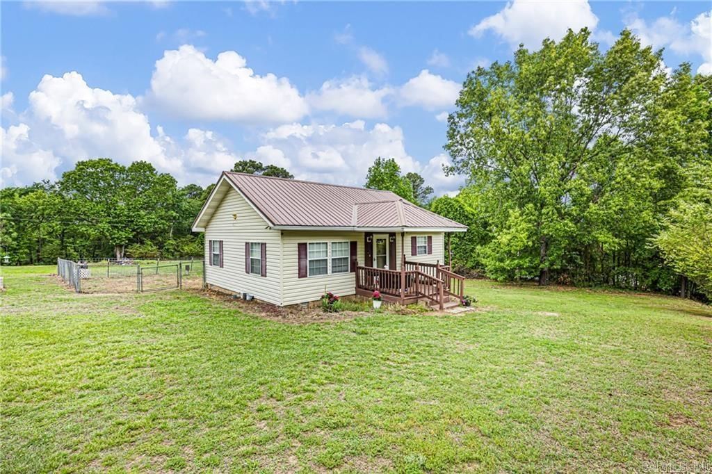 123 Lower McGuire Loop, Russellville, AR 72802