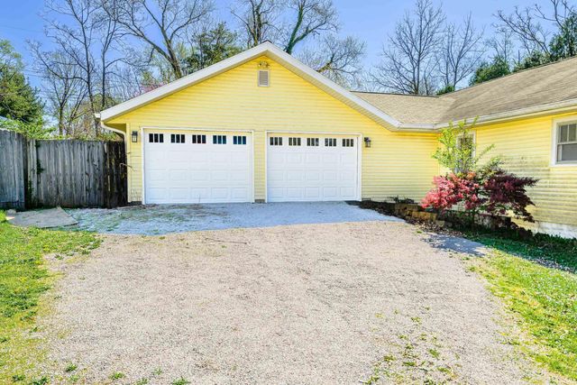 1309 S Lincoln Street, Bloomington, IN 47401