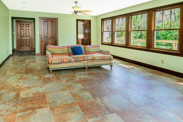 1309 S Lincoln Street, Bloomington, IN 47401