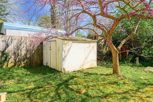 1309 S Lincoln Street, Bloomington, IN 47401