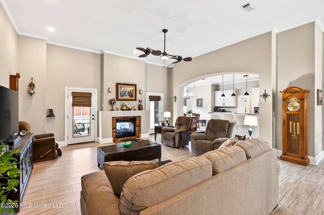 20185 Belle Vue Circle, D'iberville, MS 39540