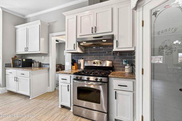 20185 Belle Vue Circle, D'iberville, MS 39540