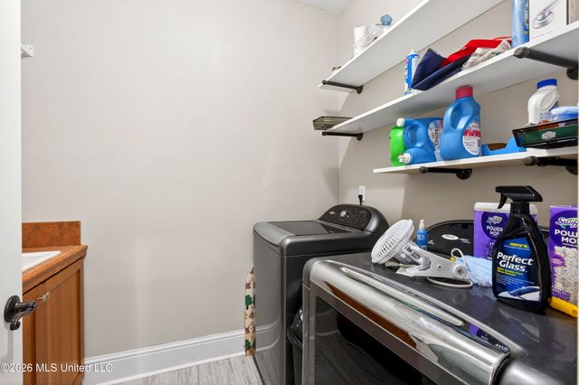 20185 Belle Vue Circle, D'iberville, MS 39540