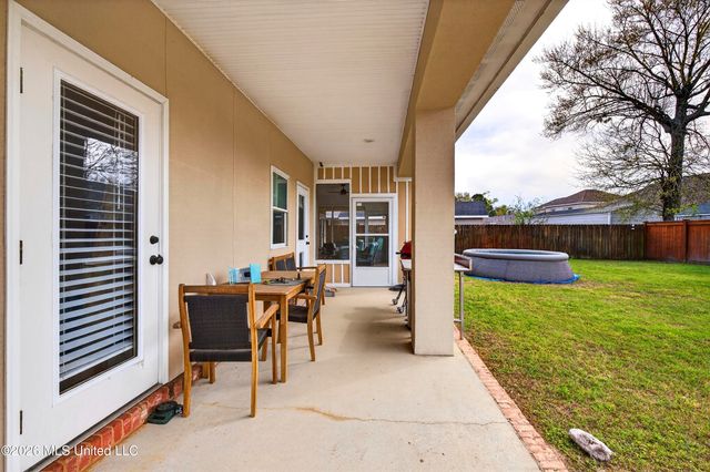 20185 Belle Vue Circle, D'iberville, MS 39540