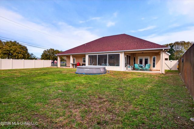 20185 Belle Vue Circle, D'iberville, MS 39540