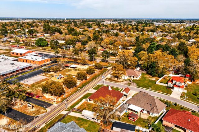 20185 Belle Vue Circle, D'iberville, MS 39540