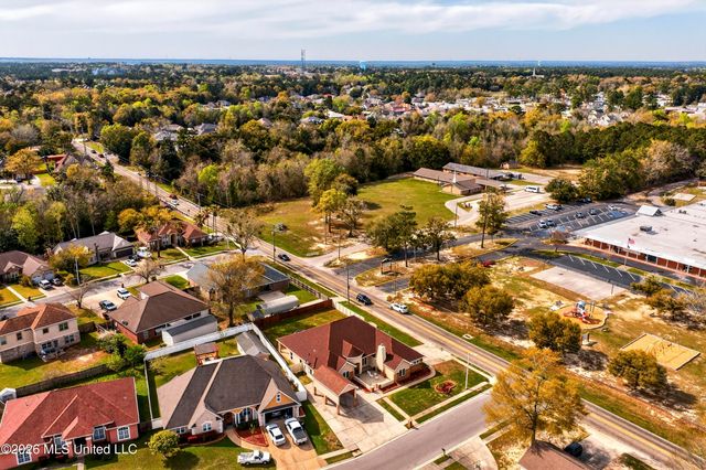 20185 Belle Vue Circle, D'iberville, MS 39540