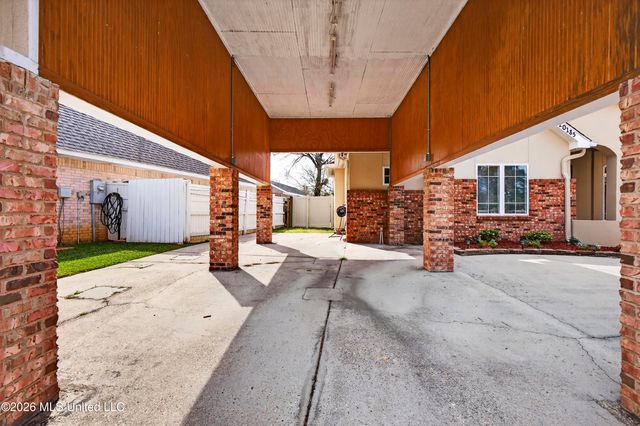 20185 Belle Vue Circle, D'iberville, MS 39540