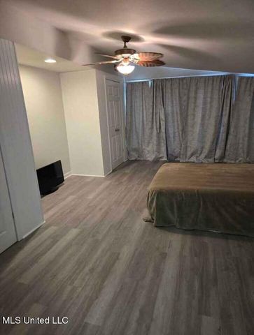 30 30th Street, Gulfport, MS 39507