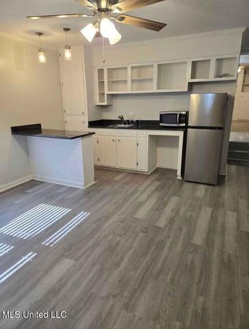 30 30th Street, Gulfport, MS 39507