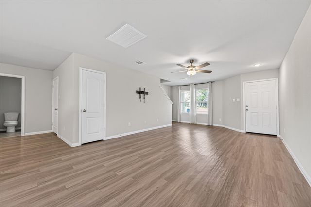 940 21st Street, Hempstead, TX 77445