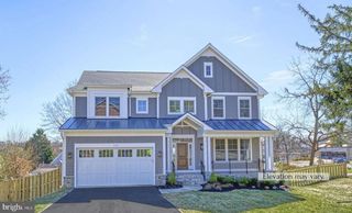 6712 MOLY DR, Falls Church, VA 22046