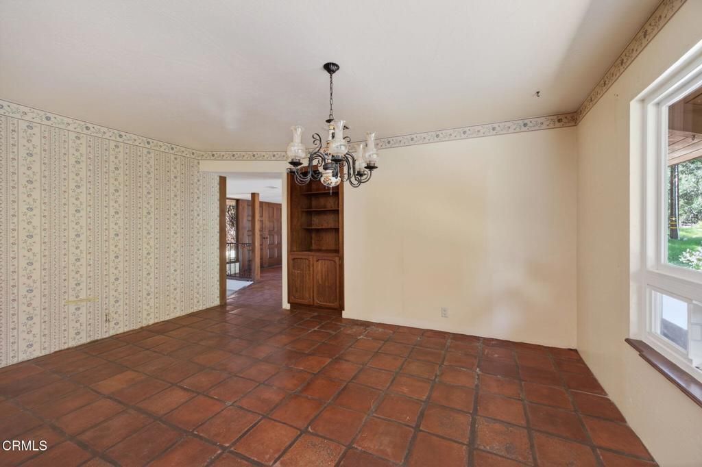 Image 14 of property listing at 2170 Ladera Road, Ojai, CA 93023