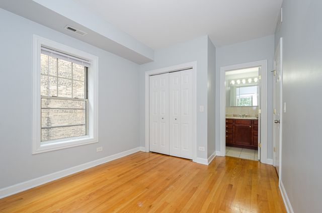 7357 N Ashland Boulevard 2, Chicago, IL 60626