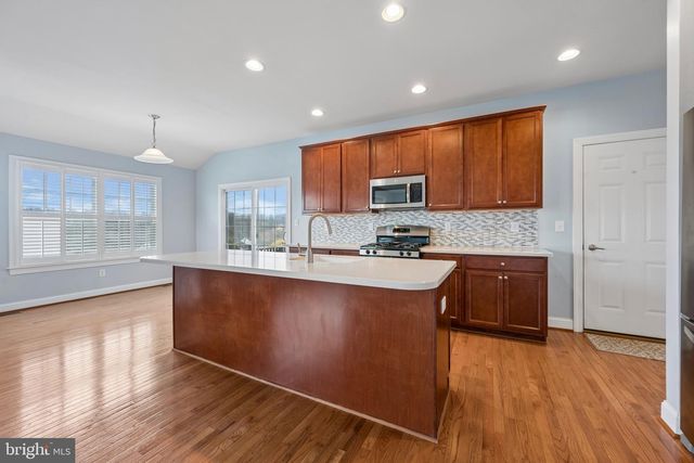 249 COLERIDGE LN, Coatesville, PA 19320