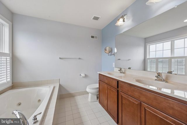 249 COLERIDGE LN, Coatesville, PA 19320