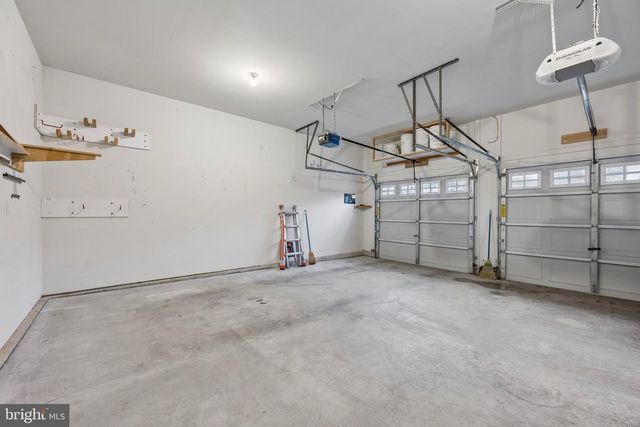 249 COLERIDGE LN, Coatesville, PA 19320