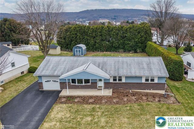 2982 Magnolia Circle, Lower Macungie Twp, PA 18062