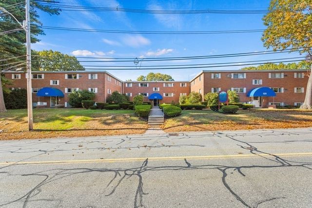 131 Creek St 5, Wrentham, MA 02093