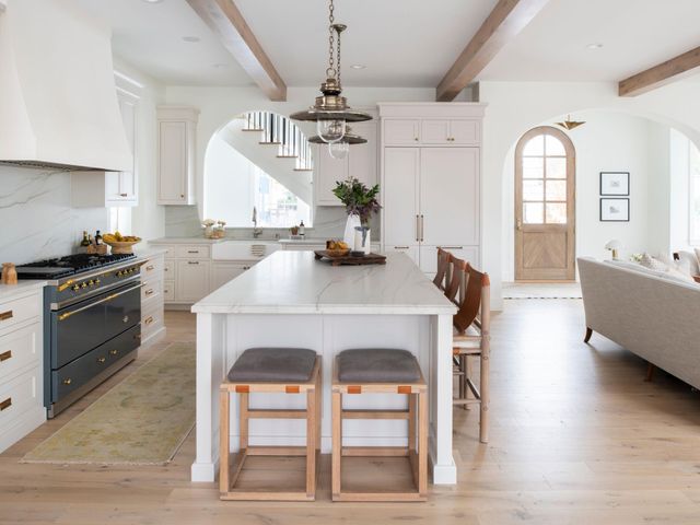 3205 County Road 101 South, Minnetonka, MN 55391