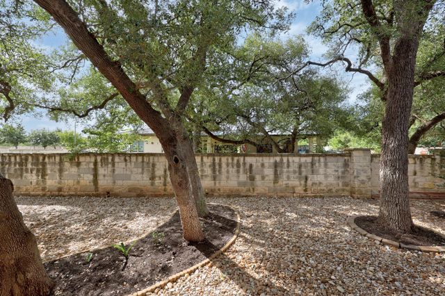 10905 Rock Island DR 57, Austin, TX 78717